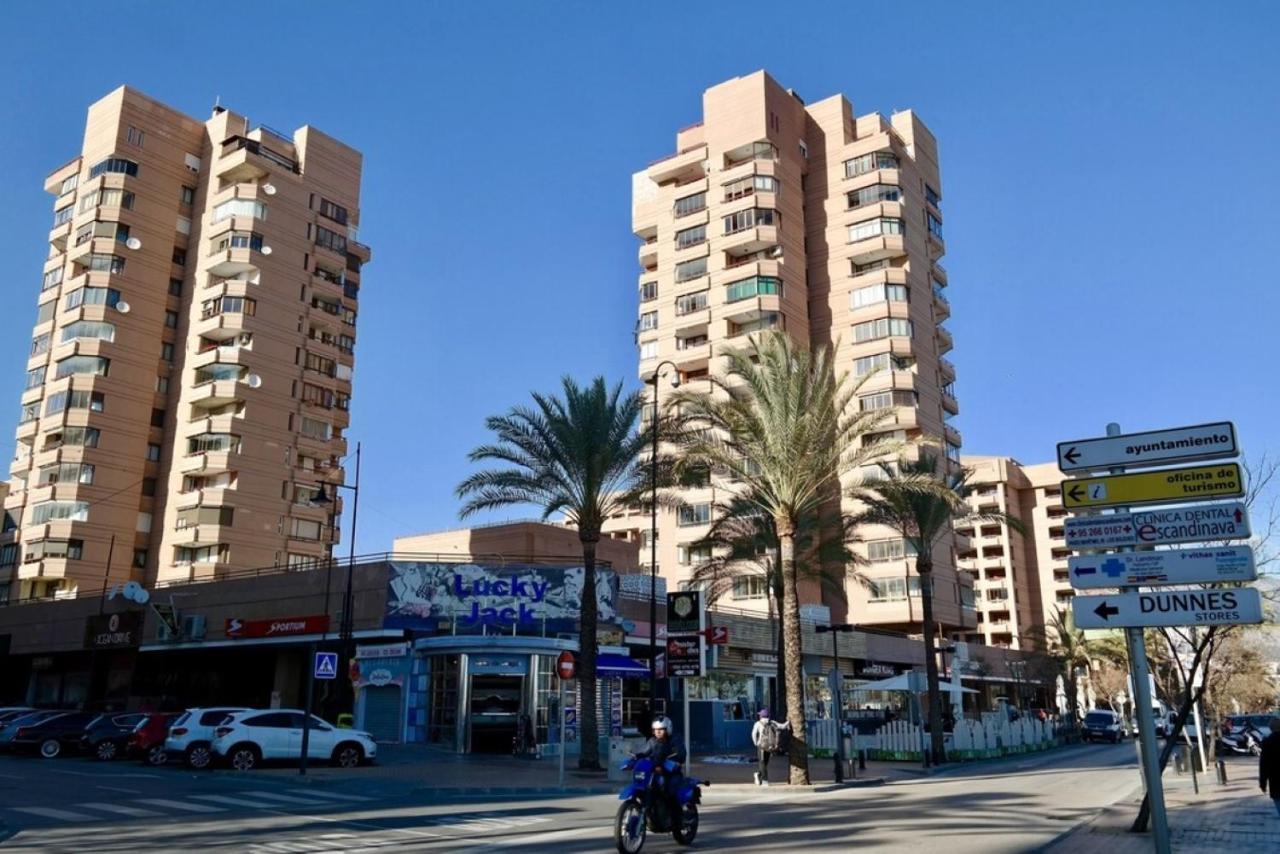 Estudio El Balcon, En Primerisima Linea De Playa. Huoneisto Fuengirola