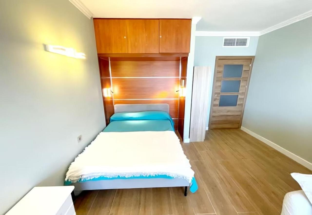 Huoneisto Estudio El Balcon, En Primerisima Linea De Playa. Fuengirola